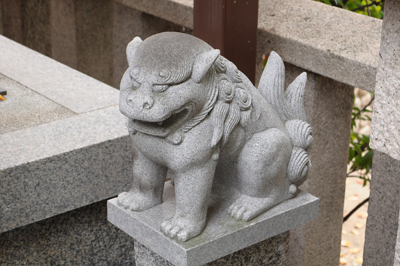 ハ幡神社の狛犬