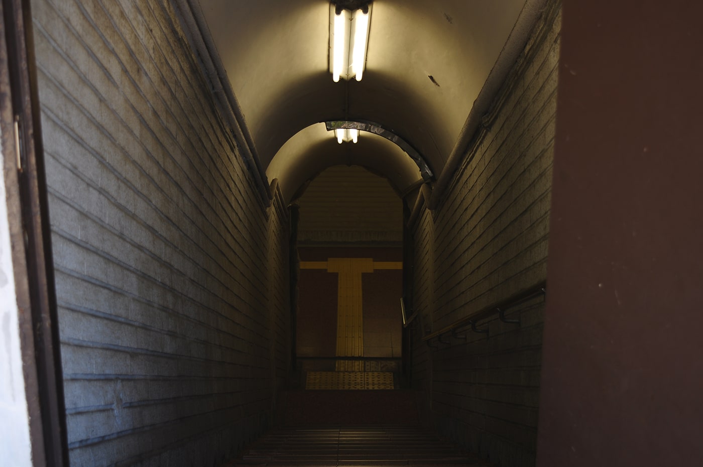 ガリバートンネルの階段